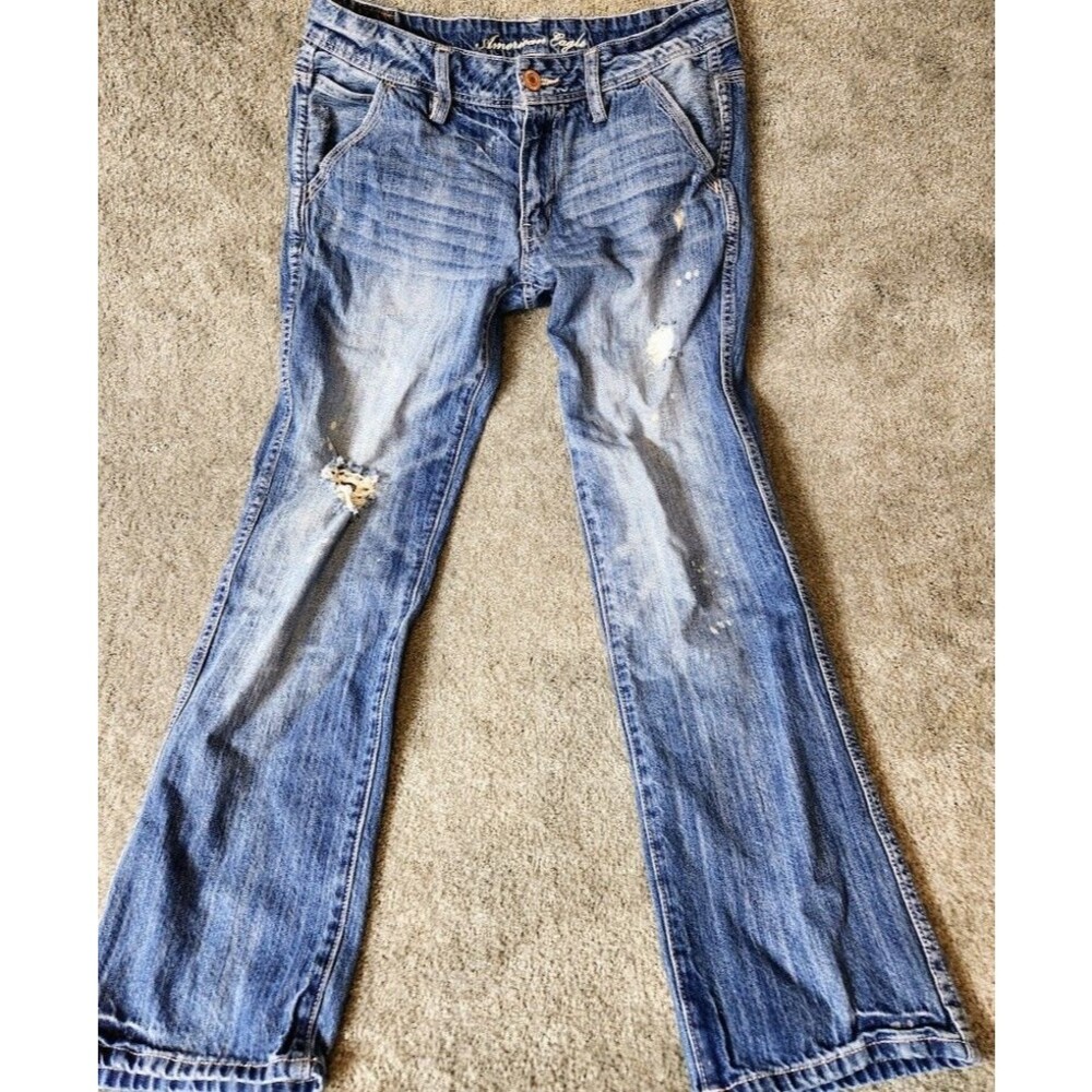 American Eagle Jeans Boy Fit Women’s Size 6 Medium Wash Distressed Denim